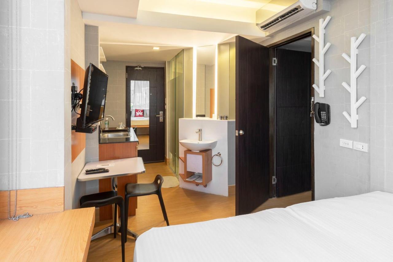 Hotel Selah Pods Manila Pasay