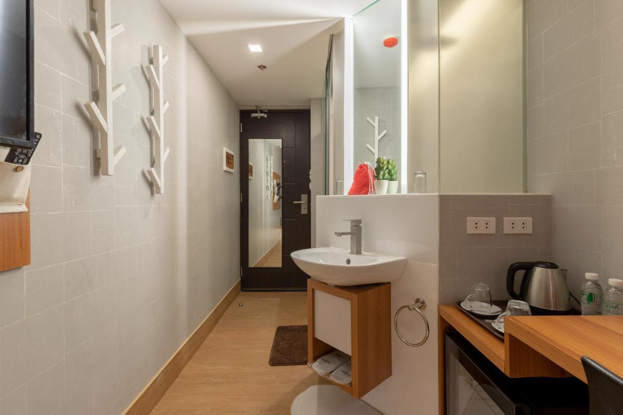 Selah Pods Manila 3* Pasay